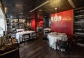 Local comercial en venta con 300m² en Cáceres, en la zona de El Rodeo, Calle Julián Murillo foto