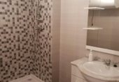 90m² commercial premises for sale in Elda, gran avenida photo
