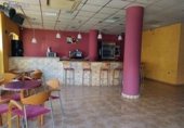 Local comercial en venta con 192m² en Las Torres de Cotillas, Calle Andrés Segovia foto