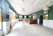 150m² locaux commerciaux pour location à Grado photo