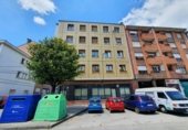 150m² locaux commerciaux pour location à Grado photo
