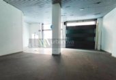 360m² commercial premises for sale in Logroño photo