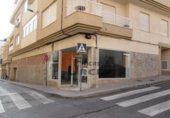Local comercial en venta con 187m² en Águilas foto