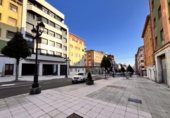 Local comercial en venta con 115m² en Oviedo, en la zona de Fozaneldi, Calle Lope de Vega foto