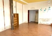 Local comercial en venta con 39m² en León, en la zona de Centro, Plaza de la Inmaculada foto