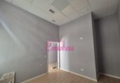 Local comercial en venta con 106m² en Córdoba, Plaza Patio Periodista Grondona foto