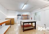 116m² commercial premises for sale in Barberà del Vallès, Passatge de la Sagrera photo
