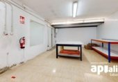 116m² commercial premises for sale in Barberà del Vallès, Passatge de la Sagrera photo
