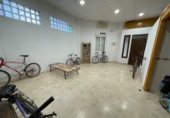50m² locaux commerciaux pour location à Albacete, dans le quartier de Pedro Lamata, Corte Ingles Nuevo photo