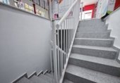 Local comercial en alquiler con 122m² en Elche, en la zona de El Altet foto