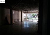 Local comercial en venta con 500m² en Marbella foto