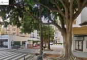 Local comercial en venta con 500m² en Marbella foto