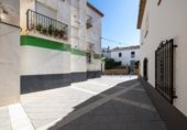 305m² commercial premises for sale in Gójar, Avenida Carmen Morcillo photo