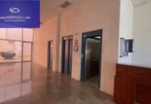 Local comercial en venta con 400m² en Cádiz, Glorieta Zona Franca foto