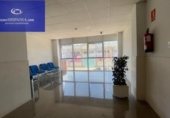 Local comercial en venta con 400m² en Cádiz, Glorieta Zona Franca foto