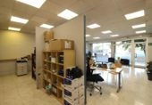 125m² bureaux pour vente à Vilanova i la Geltrú, Carrer de la Masia Cabanyes photo