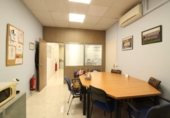 125m² bureaux pour vente à Vilanova i la Geltrú, Carrer de la Masia Cabanyes photo