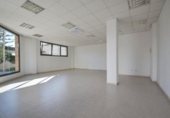 Local comercial en venta con 79m² en Deltebre, Carrer Montblanc foto