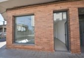 Local comercial en venta con 79m² en Deltebre, Carrer Montblanc foto