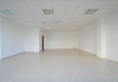 Local comercial en venta con 71m² en Deltebre, Carrer del Barracot foto