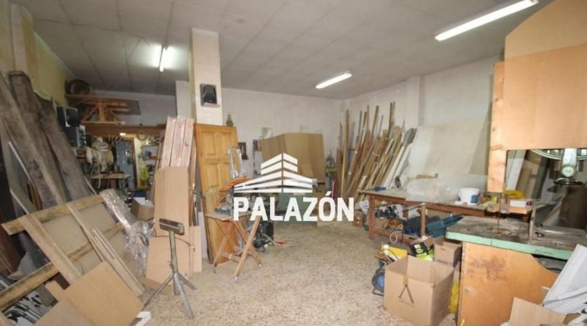 Local comercial
