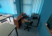 45m² bureaux pour vente à Cáceres photo