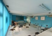 45m² bureaux pour vente à Cáceres photo