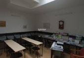 175m² commercial premises for sale in Cáceres, in the area of Kings Huertas photo