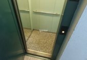 175m² commercial premises for sale in Cáceres, in the area of Kings Huertas photo