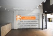 Local comercial en alquiler con 80m² en Sitges foto