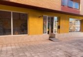 Local comercial en venta con 140m² en Calamocha, Calle Carlos Castell foto
