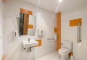 Local comercial en venta con 191m² en Oliva, Calle Menéndez y Pelayo foto