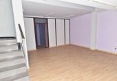 Local comercial
en venda
amb 218m² a Olot, Carrer Sant Tomàs foto