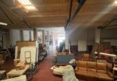 Nau Industrial
en venda
amb 650m² a Badajoz, a la zona de Sant Roc, Calle Adel Pinna Casas foto