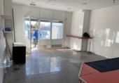 114m² commercial premises for sale in Alacuás, Pasaje 25 de Abril photo