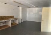 114m² commercial premises for sale in Alacuás, Pasaje 25 de Abril photo