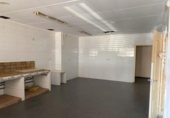 114m² commercial premises for sale in Alacuás, Pasaje 25 de Abril photo