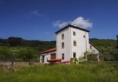976m² hôtel pour vente à Tineo photo