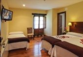 976m² hôtel pour vente à Tineo photo