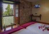 976m² hôtel pour vente à Tineo photo