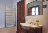 976m² hôtel pour vente à Tineo photo