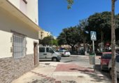 Local comercial en venta con 133m² en Torremolinos, Calle periodista sanchez romero foto