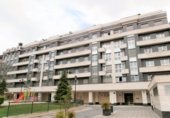 Local comercial
en venda
amb 672m² a Oviedo foto