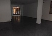 210m² commercial premises for sale in Almansa, Calle San José photo