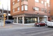 210m² commercial premises for sale in Almansa, Calle San José photo