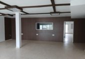 Local comercial en venta con 160m² en Cáceres, en la zona de Santiago, Calle Belén foto