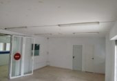 Local comercial en venta con 160m² en Cáceres, en la zona de Santiago, Calle Belén foto