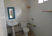 Local comercial en venta con 160m² en Cáceres, en la zona de Santiago, Calle Belén foto