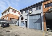 430m² warehouse industrial for sale in Alcobendas, Calle de Valgrande photo