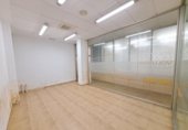 Oficinas en venta con 174m² en Algemesí, Calle Jovellanos foto